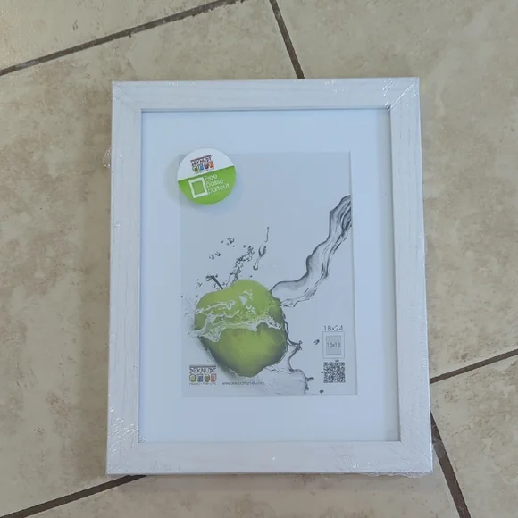 White Picture Frame - Picture 1 of 4